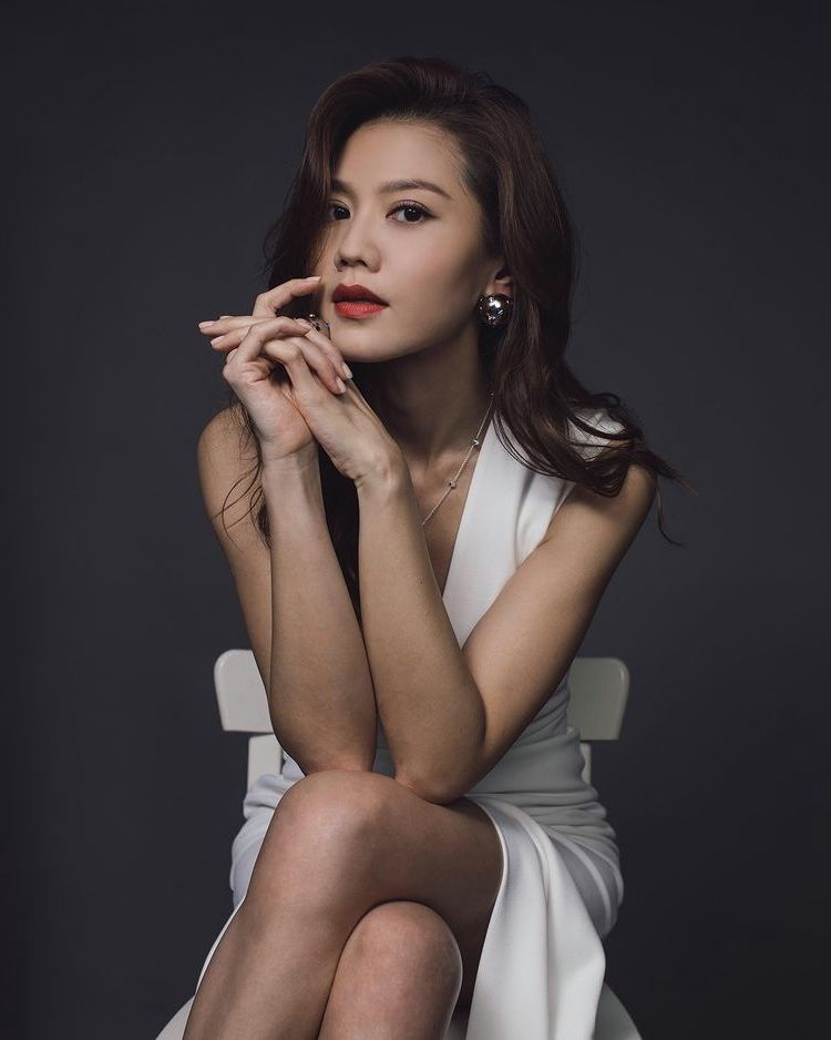 chrissie chau